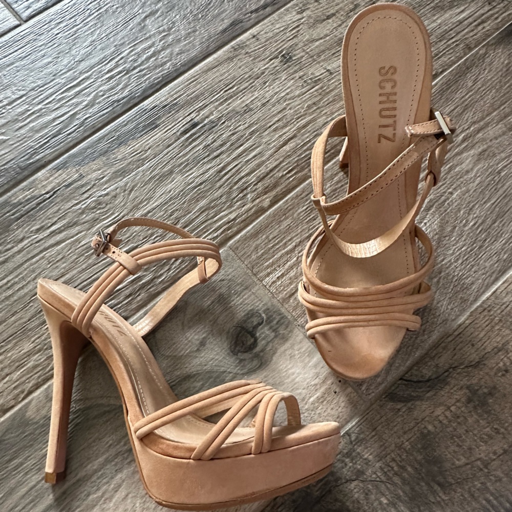 SCHUTZ Bogga Platform Sandal
